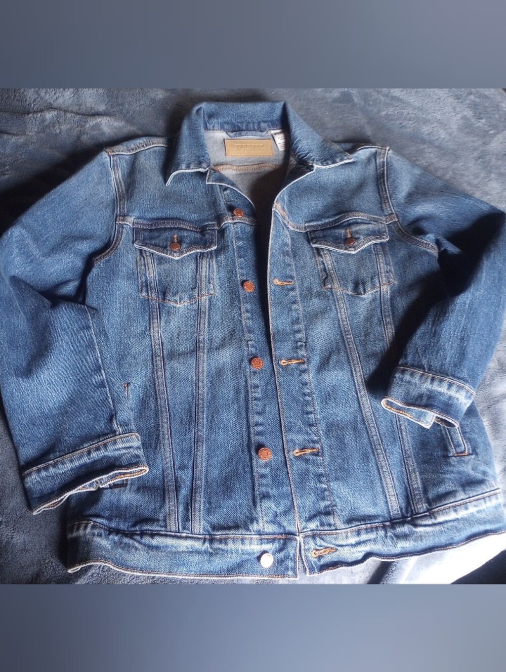 PINK Victoria's Secret Denim Boyfriend Trucker Jacket - Medium Wash,XS